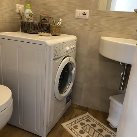 Cozy Retreat Just 150 Meters From The 別荘 ゴルフォ・アランチ